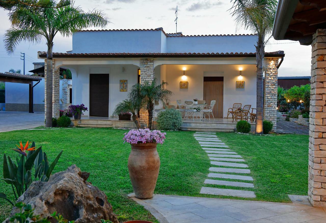 Villa Araucaria Partinico Kültér fotó