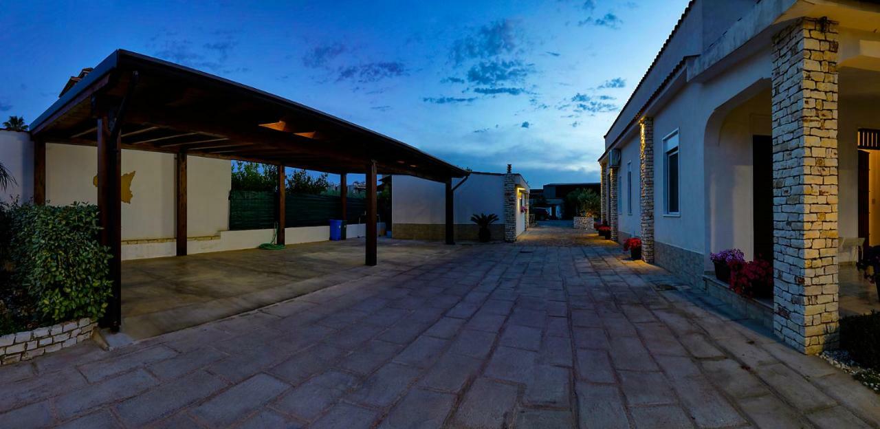 Villa Araucaria Partinico Kültér fotó